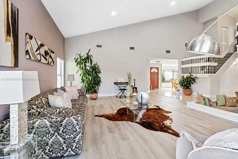 10Th, PLANTATION, FL 33322