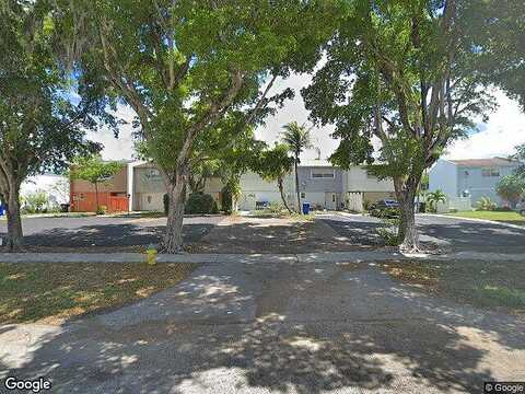 74Th, NORTH LAUDERDALE, FL 33068