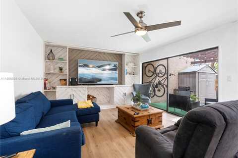 Bayberry, PEMBROKE PINES, FL 33024