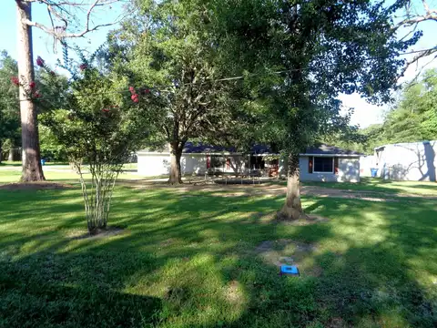 Scott, VIDOR, TX 77662