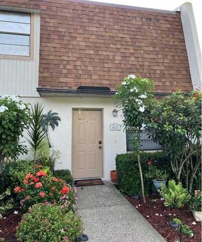 Topher, MULBERRY, FL 33860