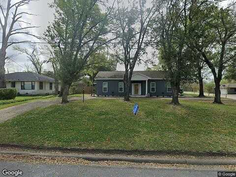 Main, MADISONVILLE, TX 77864