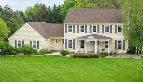 Wolf Run, RICHFIELD, WI 53076