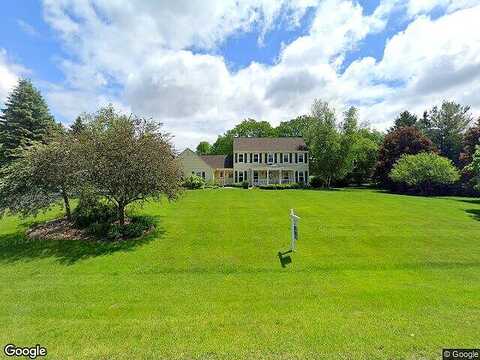 Wolf Run, RICHFIELD, WI 53076