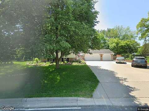 1St, SAINT PAUL, MN 55118