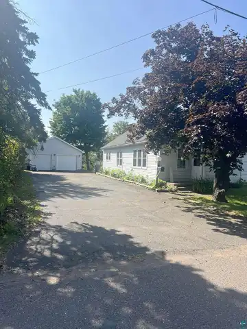 Prospect, CLOQUET, MN 55720