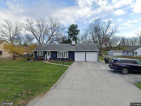 Prospect, PEWAUKEE, WI 53072