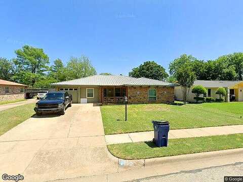 Linda, BURLESON, TX 76028