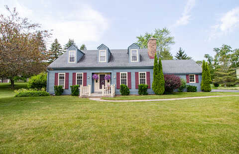 Park, MEQUON, WI 53092