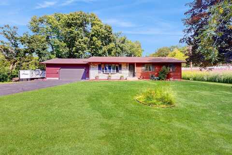 Priester, HUDSON, WI 54016