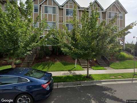 Elise, PORTLAND, OR 97229