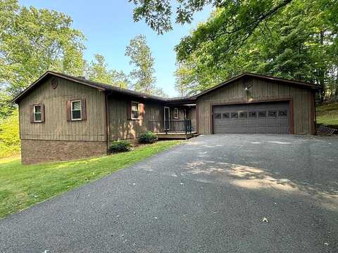 Oak Knoll, HILLSVILLE, VA 24343