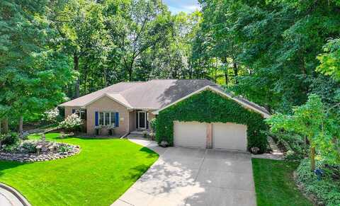 Village Green, GREEN BAY, WI 54313