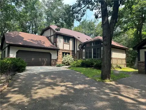Brookwood, HUDSON, WI 54016