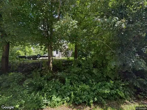 Spruce, WATERTOWN, WI 53094