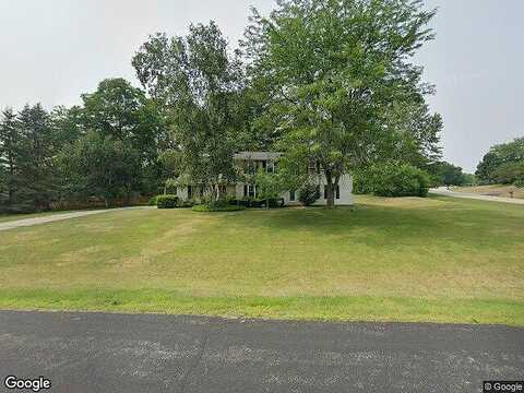 Squire, MUKWONAGO, WI 53149