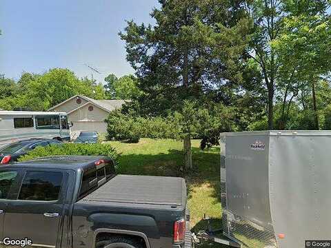Giles, BURLINGTON, WI 53105