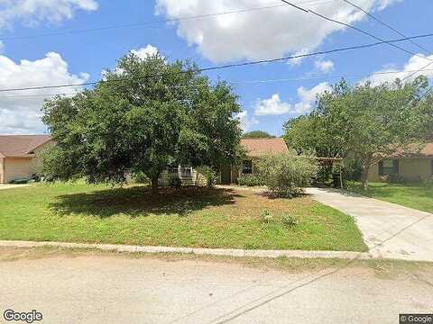 Nora, PEARSALL, TX 78061