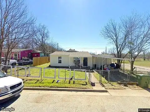 Se 2Nd, MINERAL WELLS, TX 76067
