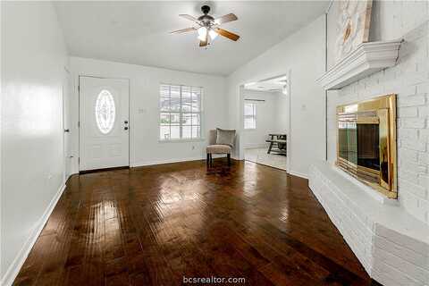 Bexar Grass, BRYAN, TX 77802