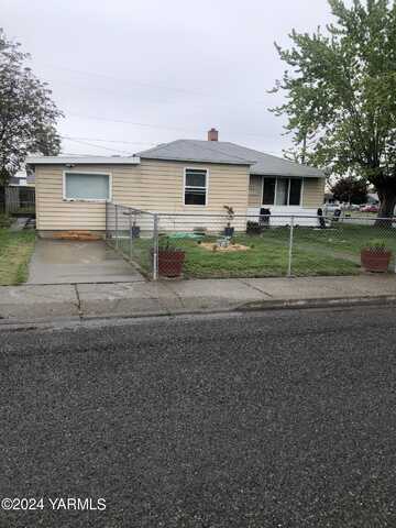 15Th, SUNNYSIDE, WA 98944