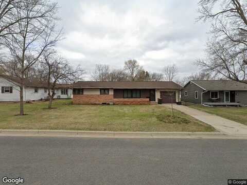 7Th, GAYLORD, MN 55334