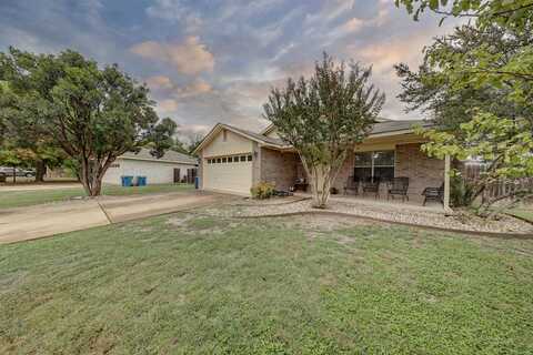 Trails End, KERRVILLE, TX 78028