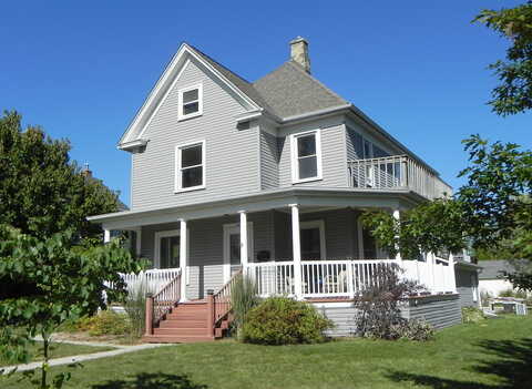 Eastman, PLYMOUTH, WI 53073