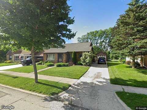 Eastman, PLYMOUTH, WI 53073