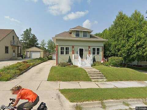 Park, NEW HOLSTEIN, WI 53061