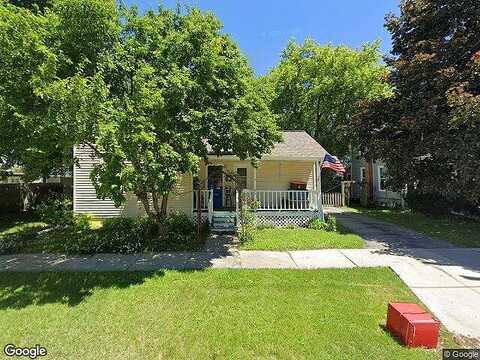 Summit, OCONOMOWOC, WI 53066