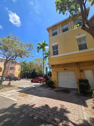 Shoma, ROYAL PALM BEACH, FL 33414