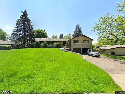 Upper Saint Dennis, SAINT PAUL, MN 55116