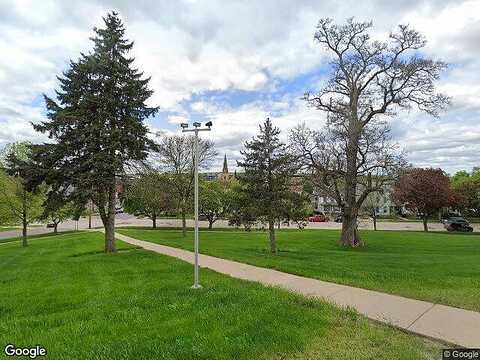 Evergreen, MANKATO, MN 56001