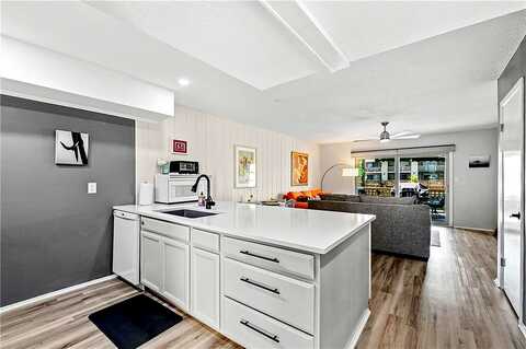 Bayhouse, ROCKPORT, TX 78382