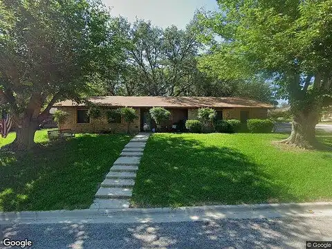 Caprice, LAMPASAS, TX 76550