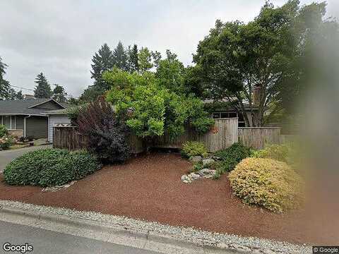 7Th, BELLEVUE, WA 98005