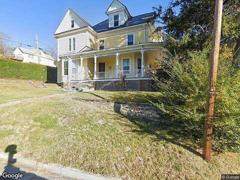5Th, PULASKI, VA 24301