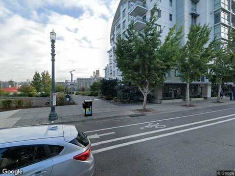 Naito, PORTLAND, OR 97209