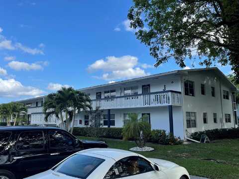 Newport J, DEERFIELD BEACH, FL 33442