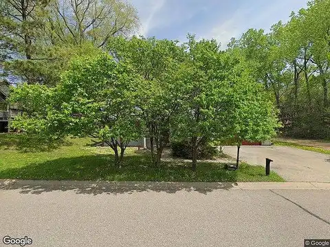 Cedar, SAINT PAUL, MN 55124