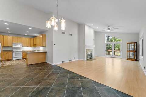 Cross Country, VERONA, WI 53593