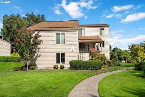 Trapper, BEAVERTON, OR 97008