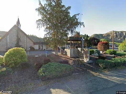 4Th Ave N, Okanogan, WA 98840