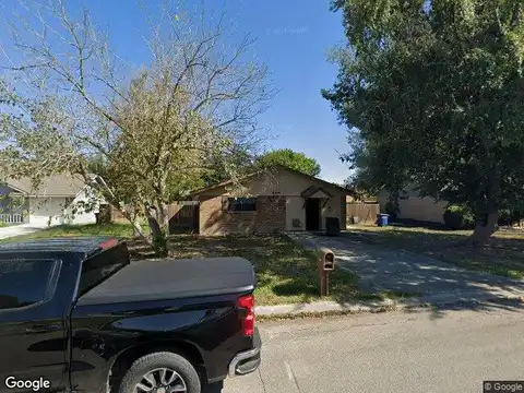 Lazy, NEW BRAUNFELS, TX 78130