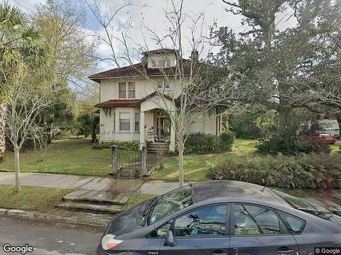 College, JACKSONVILLE, FL 32205