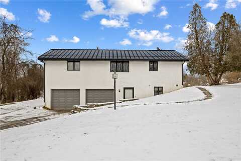 1/2 Gabby Ave, Franklin, PA 15301