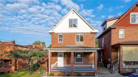 6Th St, Midland, PA 15059