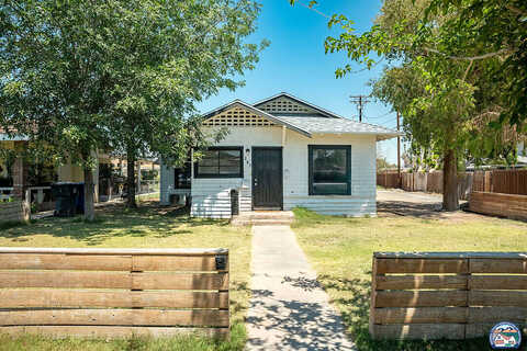 E J St, Brawley, CA 92227
