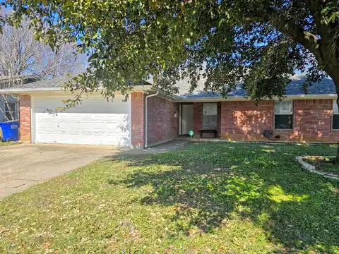 Westwood Drive, Euless, TX 76039